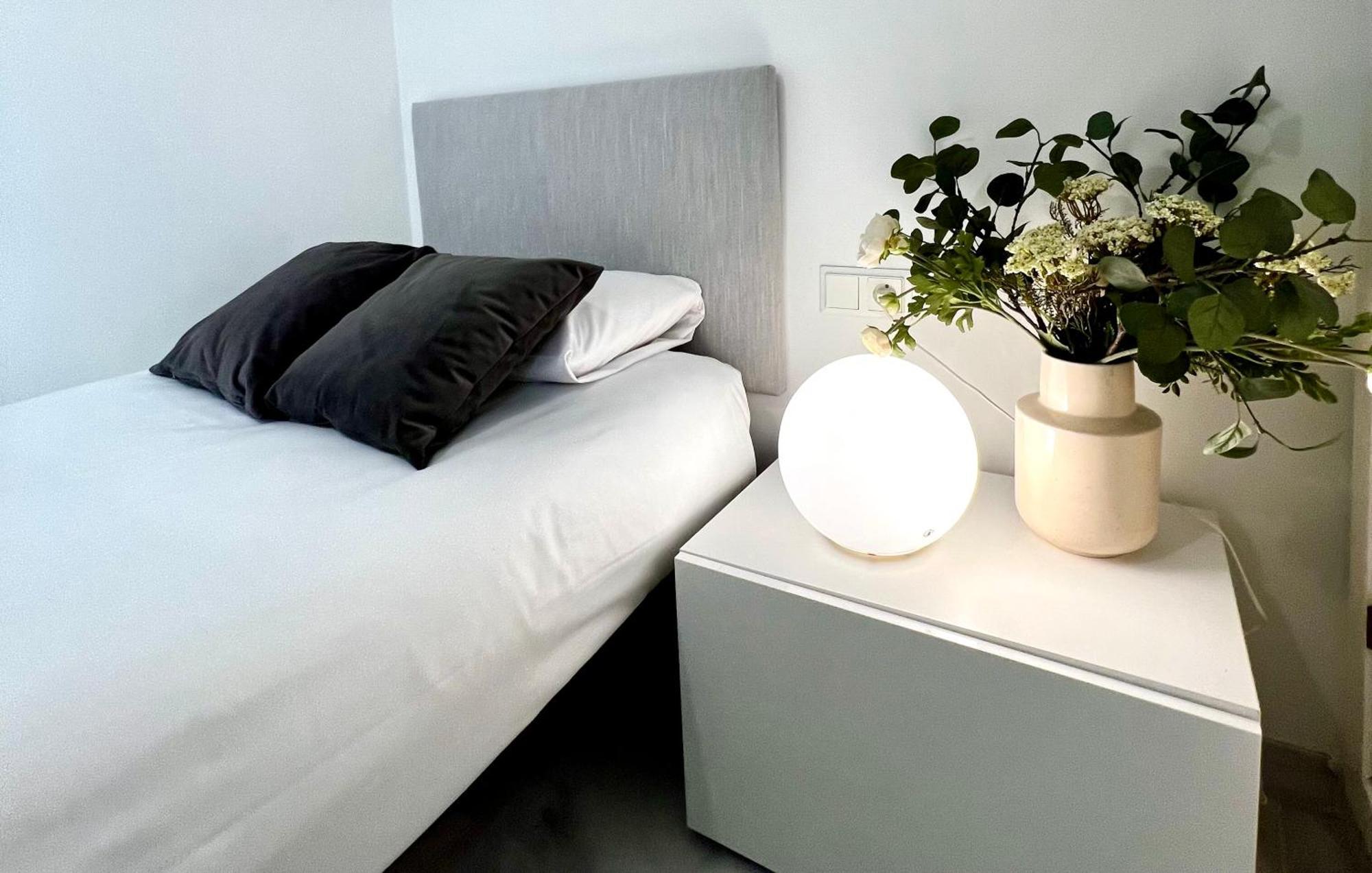Nuevo Cathedral Deluxe Apartment Sinesedesignhomes Малага Екстериор снимка